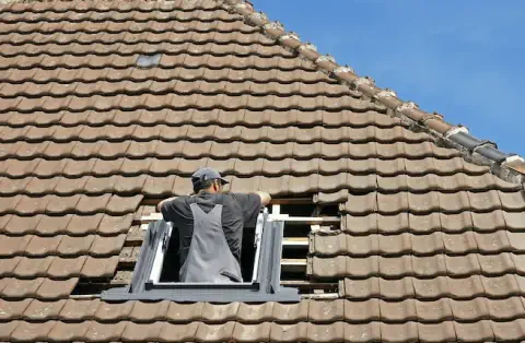 Pose de velux - Rullac-Saint-Cirq